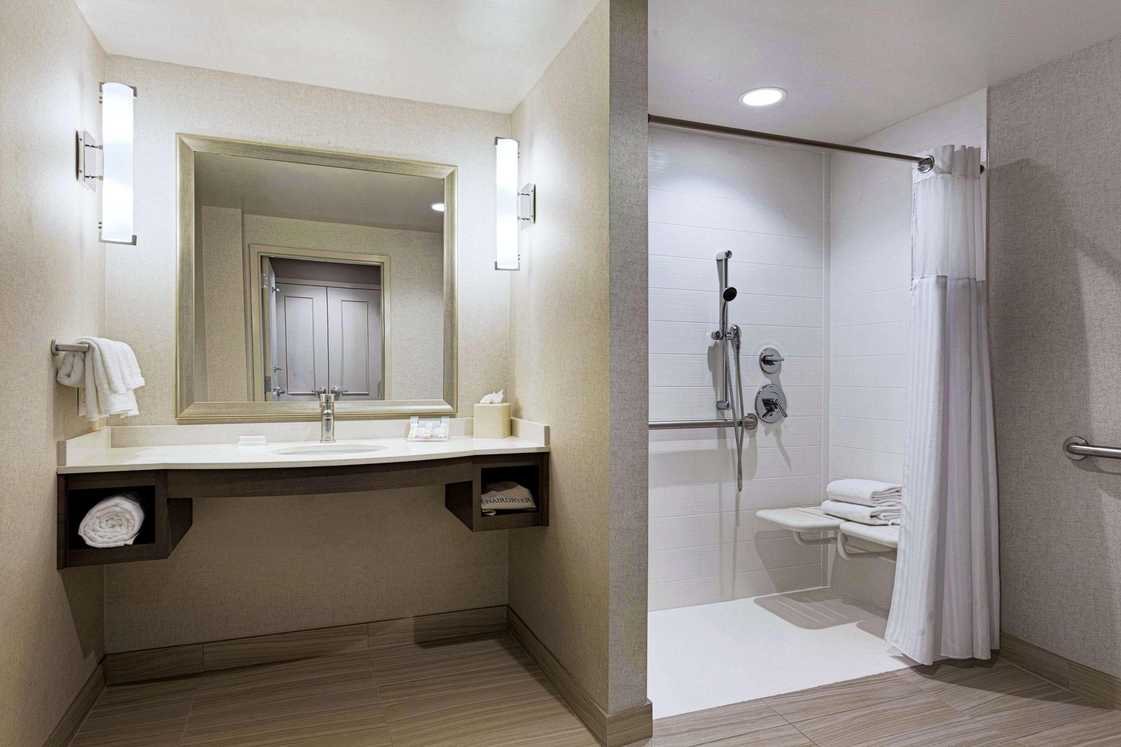 Hilton Garden Lenox Pittsfield